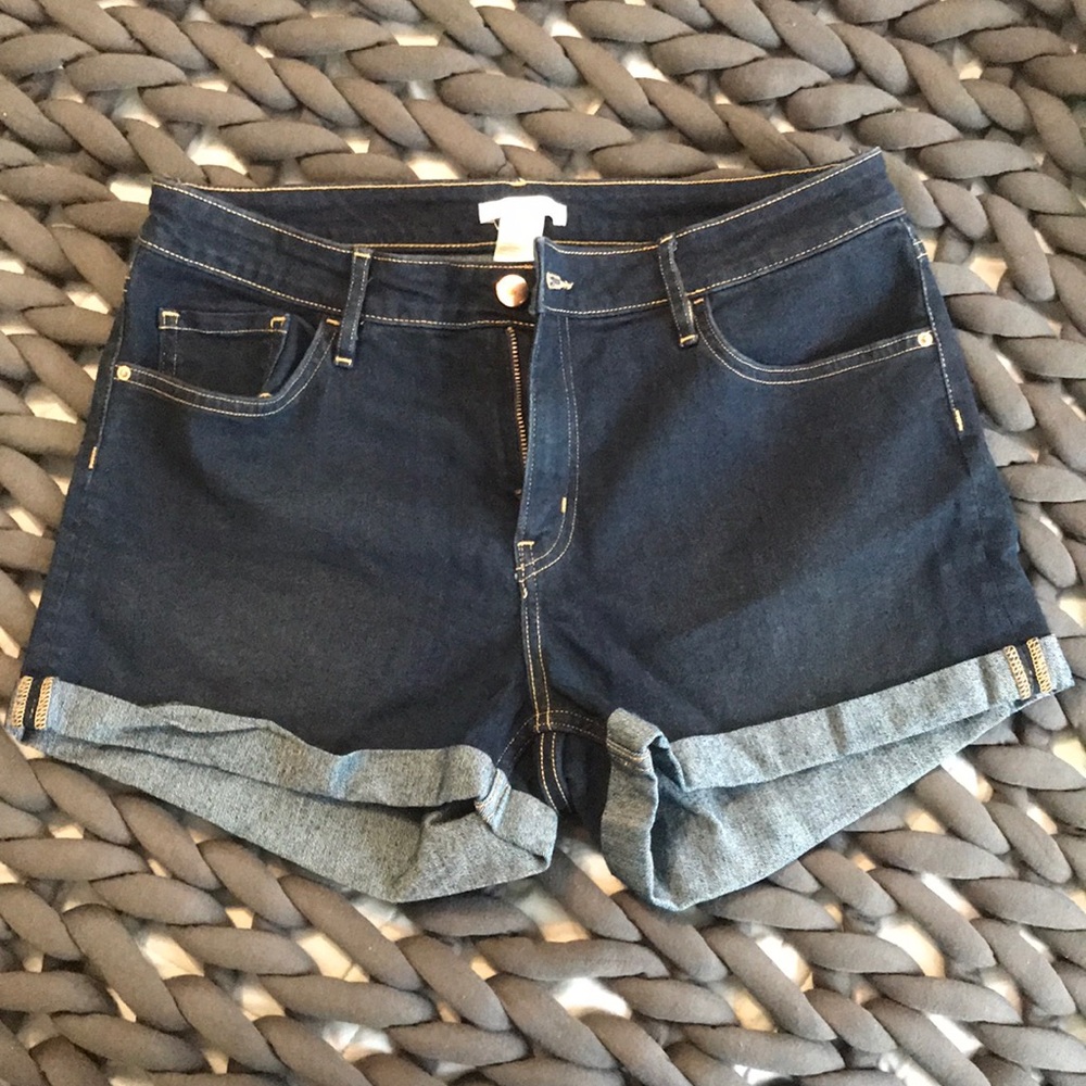 NWOT Dark Jean Shorts